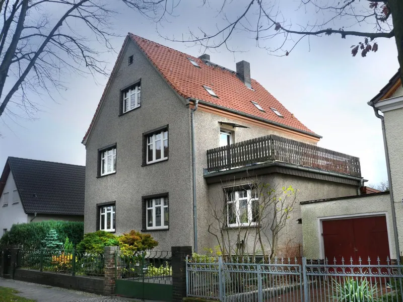 1,5 Zimmer-Dachgeschosswohnung für den Kenner — photo 1